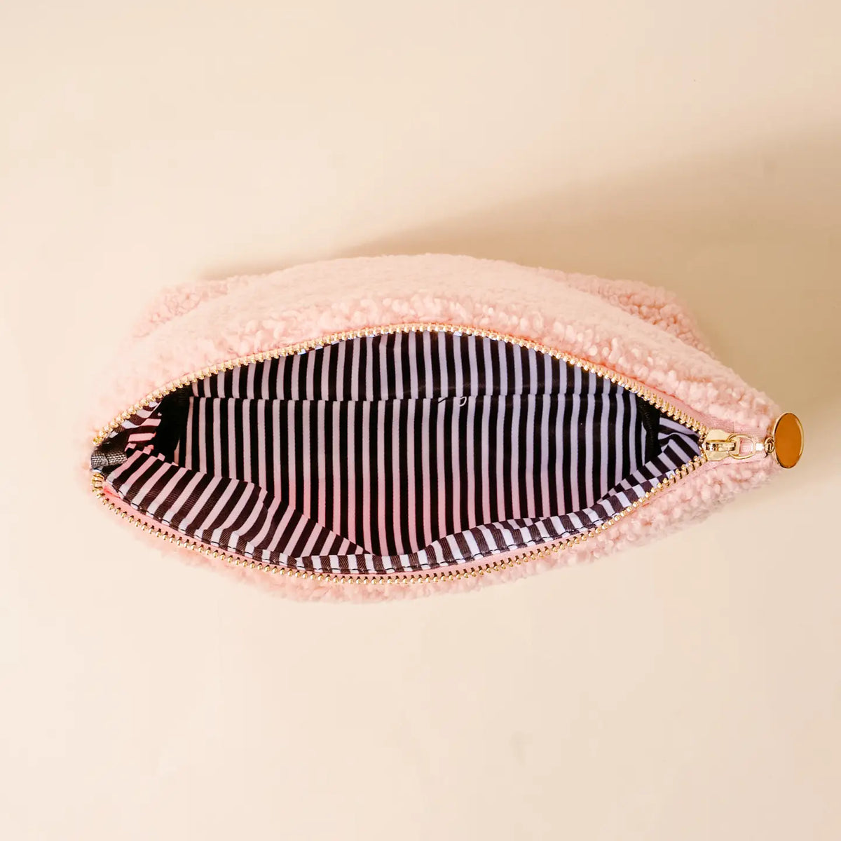 Ghost Pouch Bag