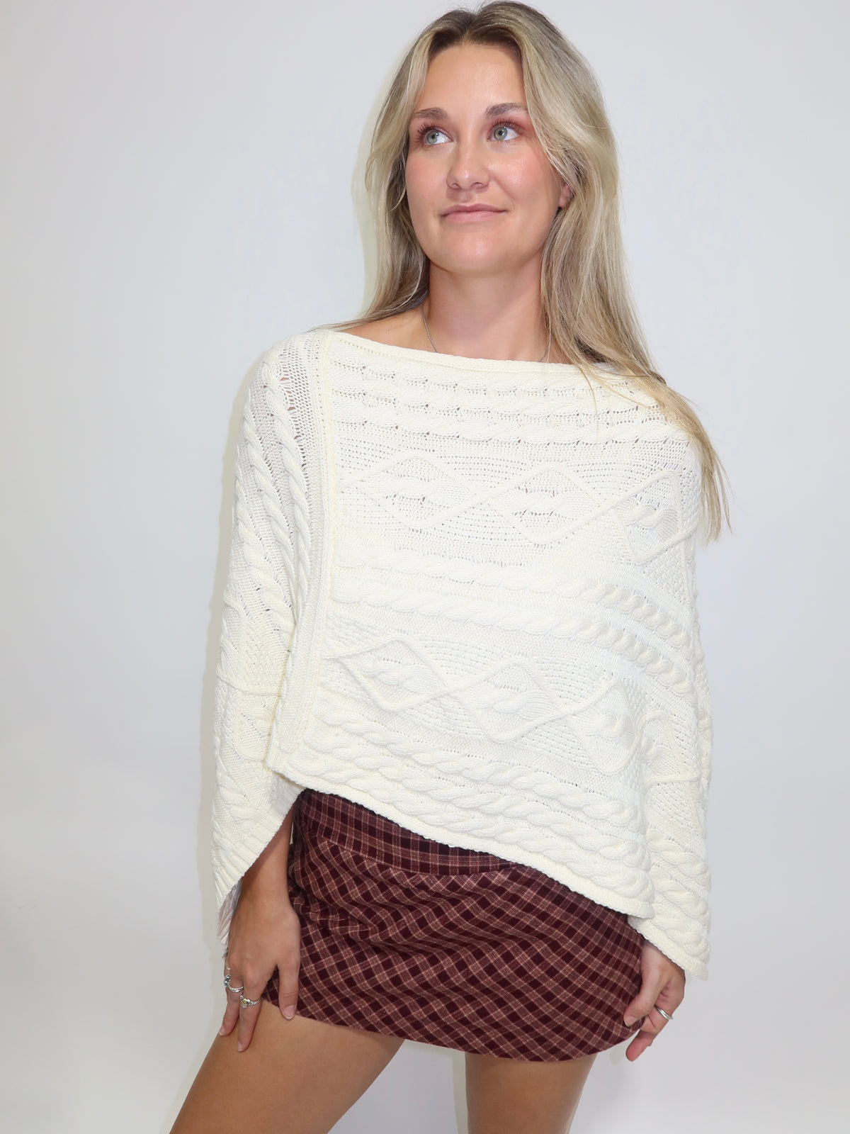 Sophia Poncho
