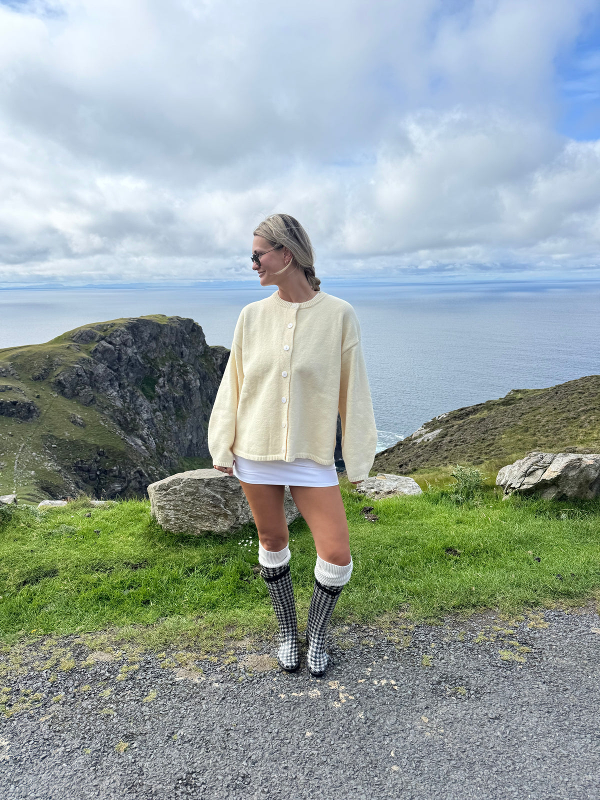 Butter Chunky Cardigan