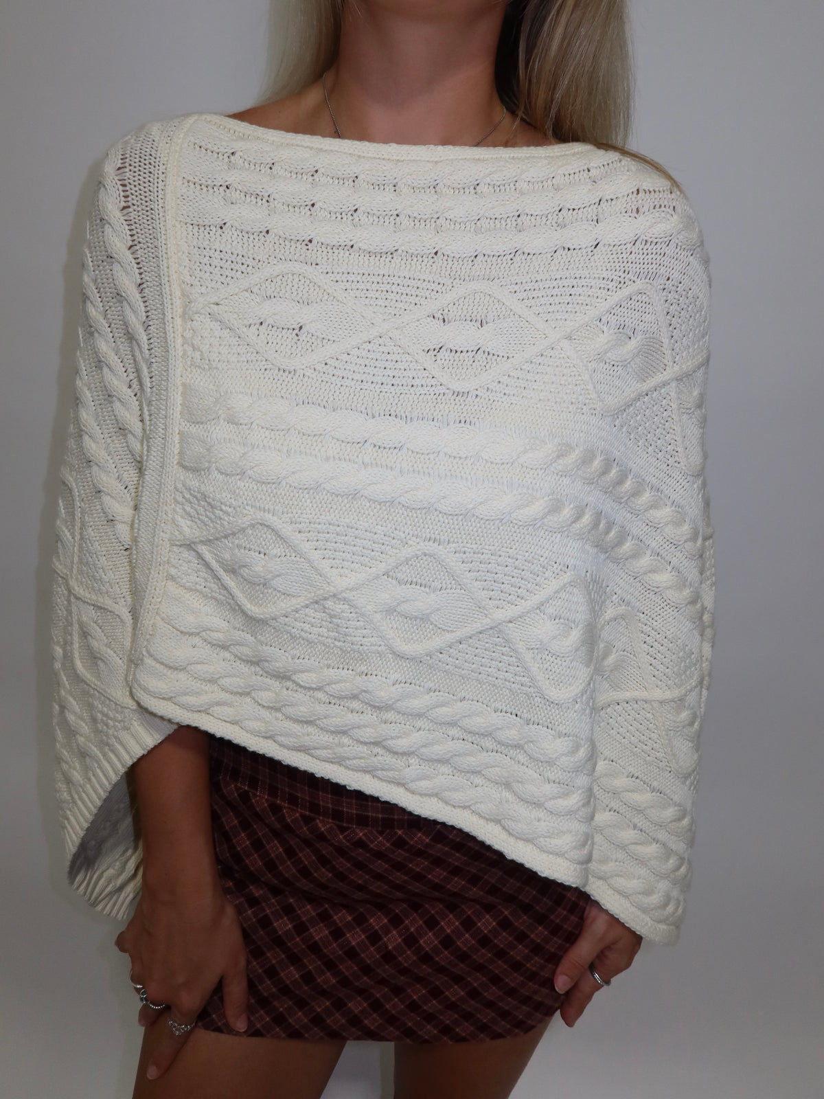 Sophia Poncho