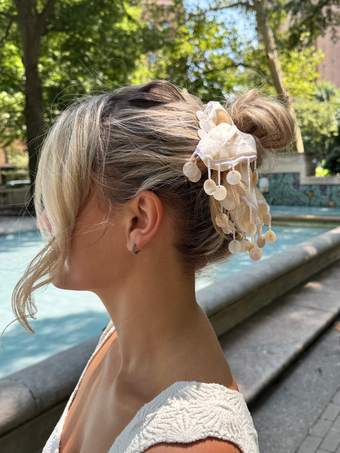 Pearl Shell Hair Tie