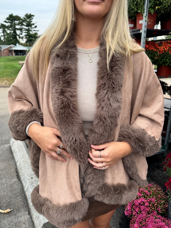 Becca Cape