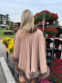 Becca Cape