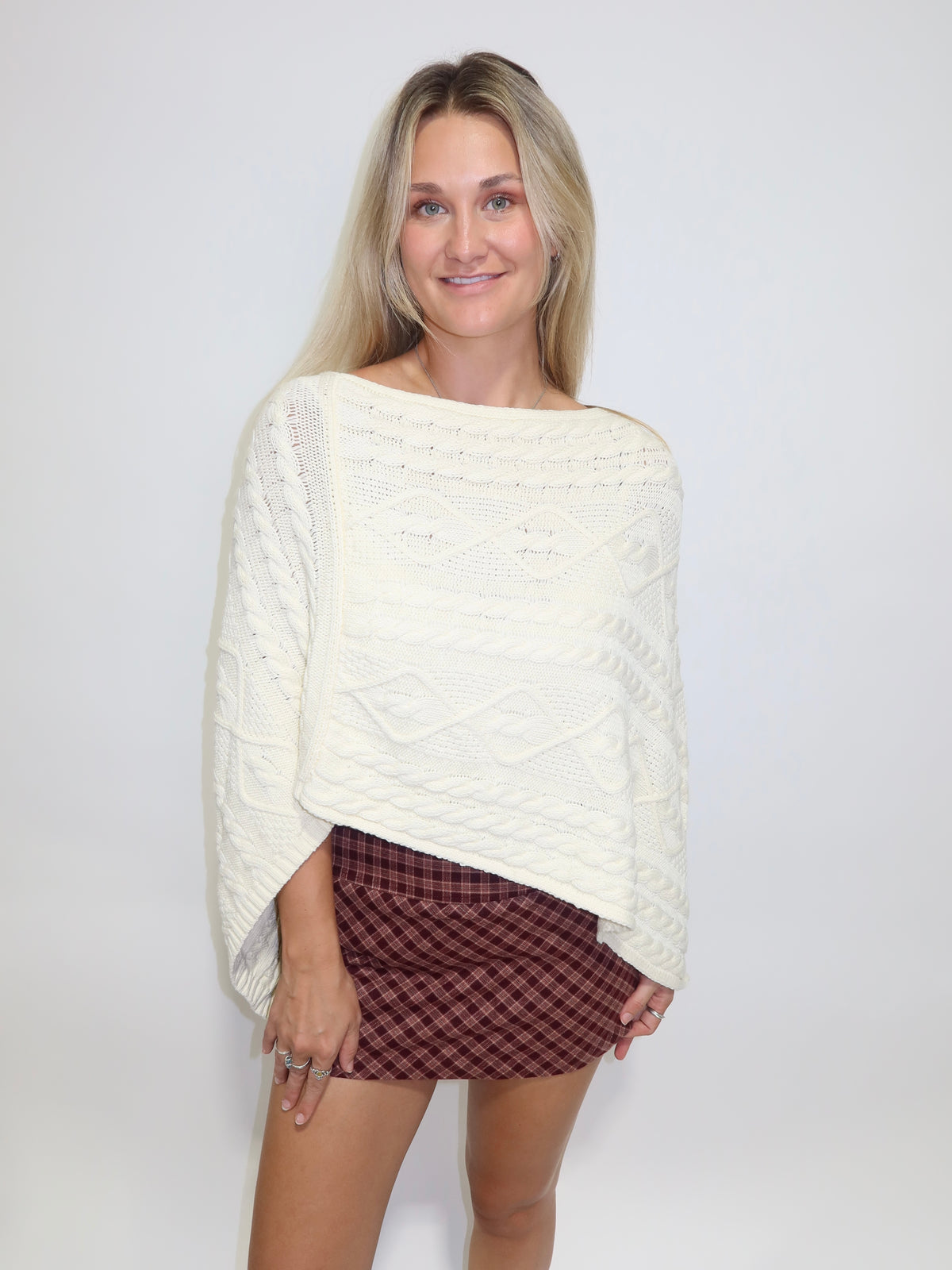 Sophia Poncho