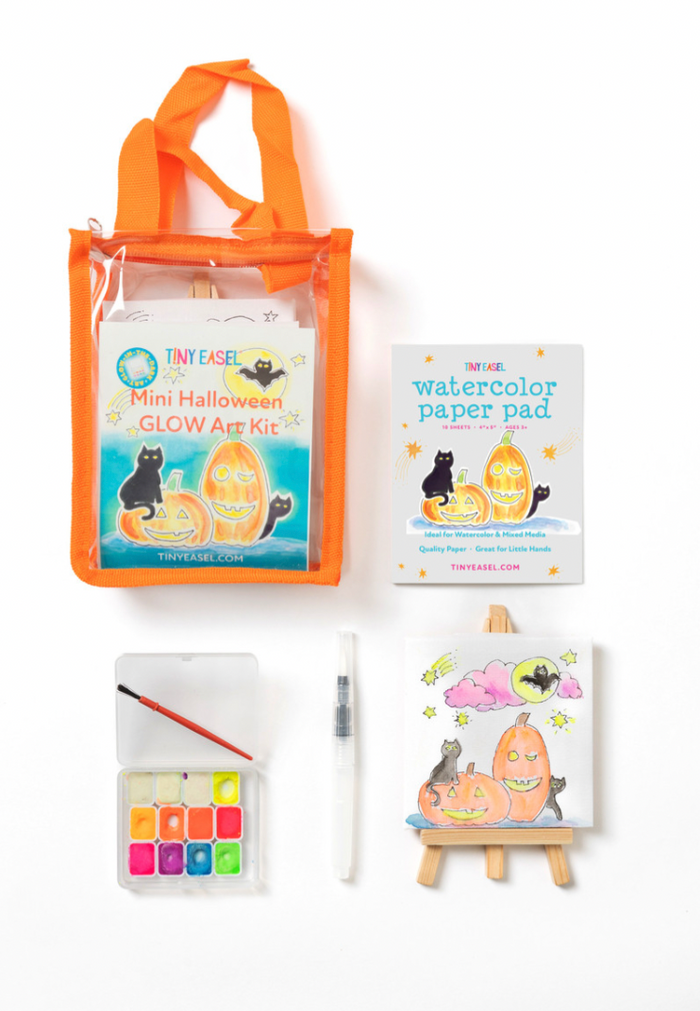 Mini Halloween Glow Art Kit